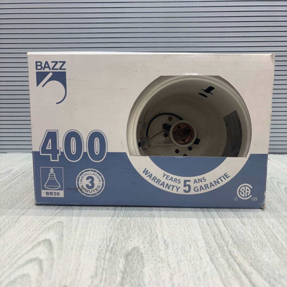 Bazz BR30 Light Fixture - Brand New